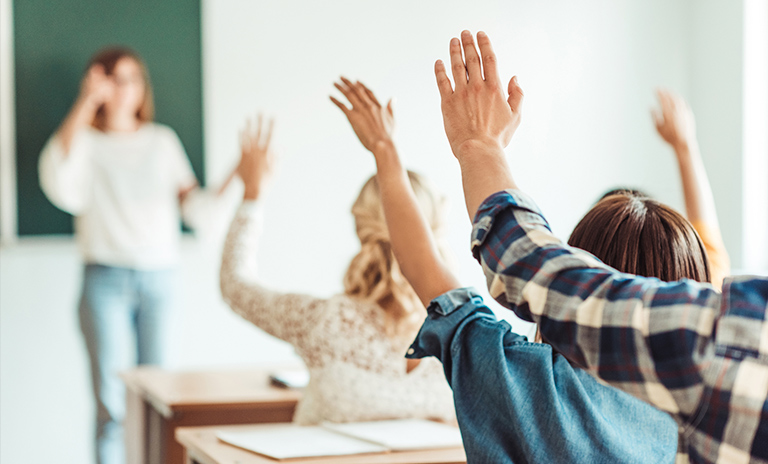 Asistentes a los cursos pedagógicos de movilidad en Bogotá